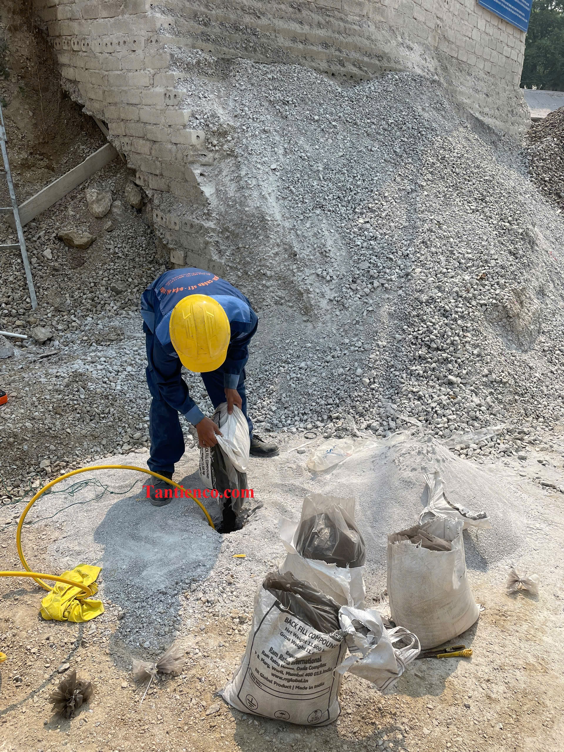 do-bot-gem-he-thong-tiep-dia-kho-min