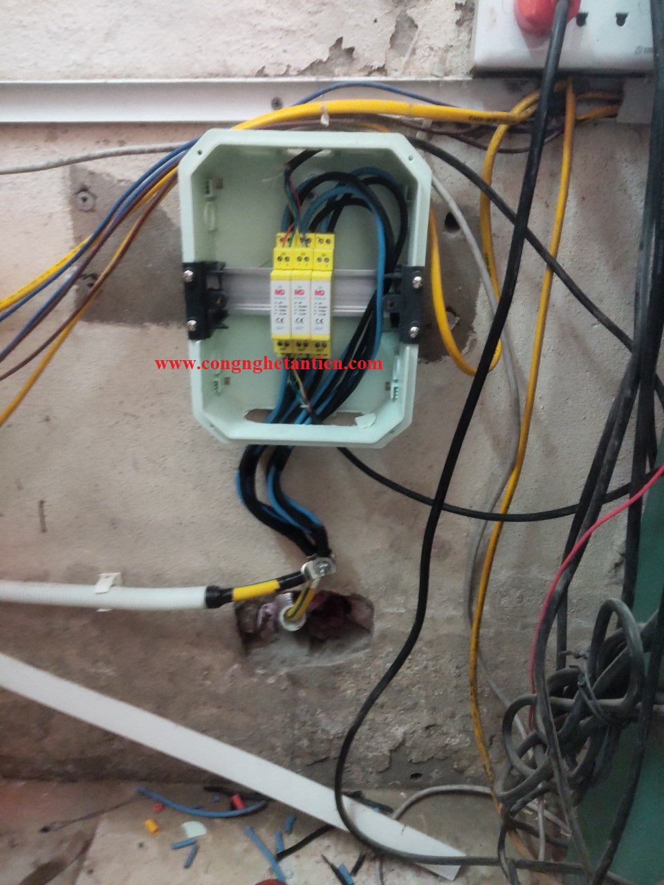 chong-set-tin-hieu-loadcell-tram-can-dien-tu