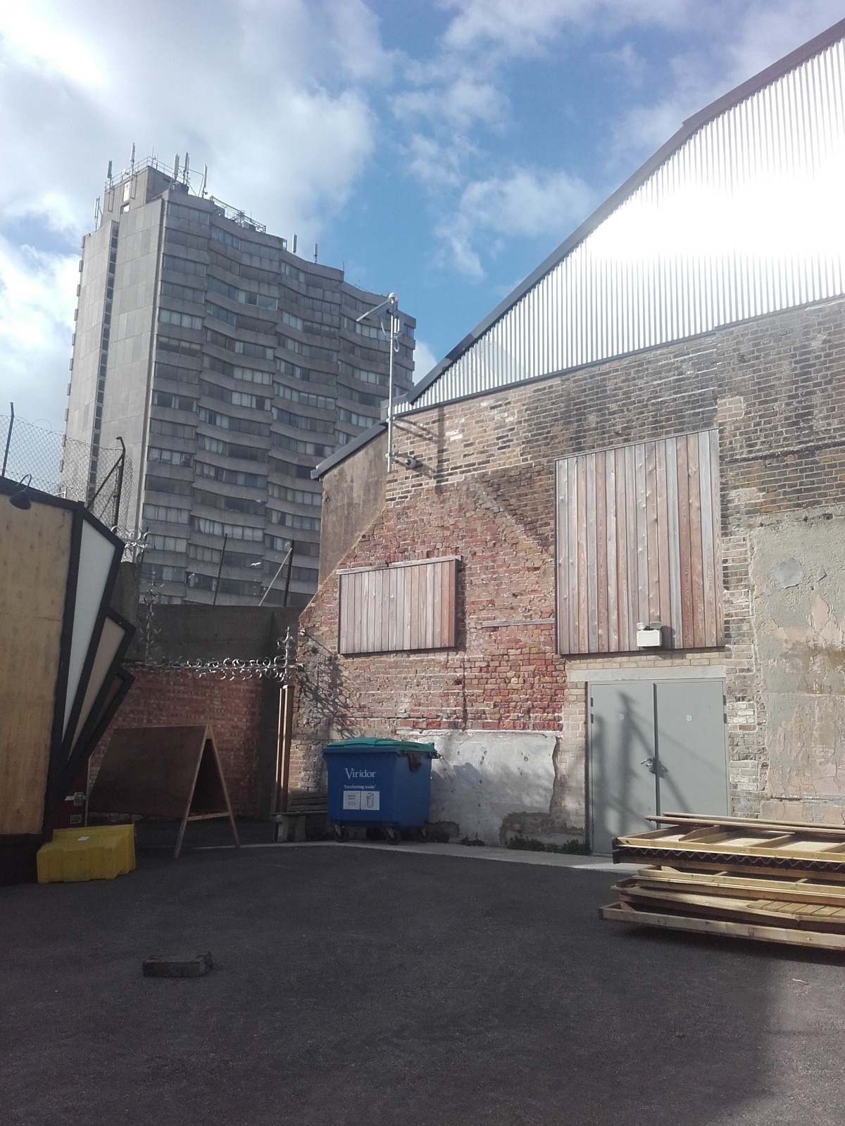 he-thong-canh-bao-set-atstorm-cho-nha-may-khu-cong-nghiep