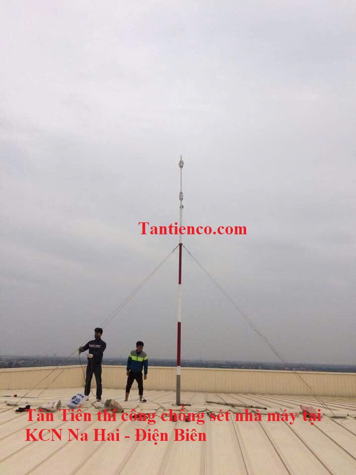 thi-cong-chong-set-tai-khu-cong-nghiep-na-hai-dien-bien