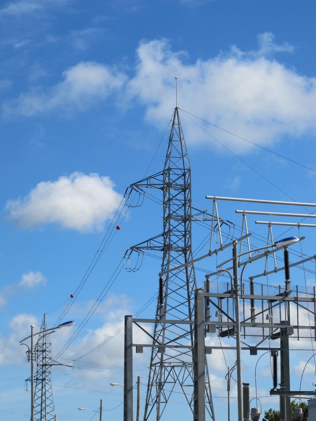 thi-cong-chong-set-thuy-dien-lai-chau